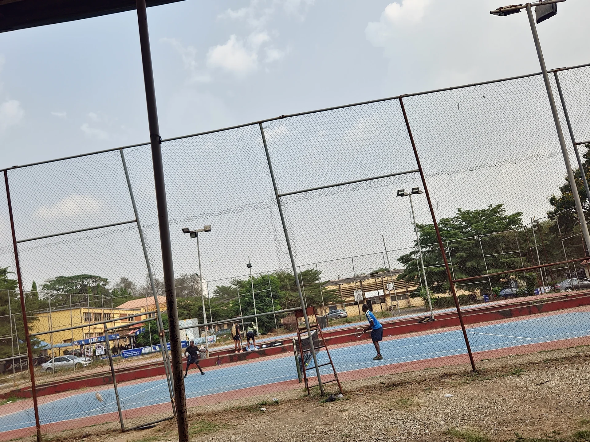 An afternoon at the tennis court